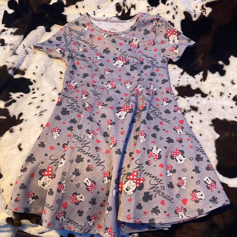 A Disney Minnie Mouse Tight Fitted Kids Dress. Size L(10/12). barely worn.